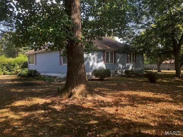 $84,900 | 813 Monroe Avenue, Campbell, MO 63933