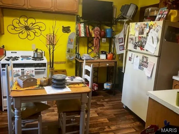 $74,900 | 813 Monroe Avenue, Campbell, MO 63933