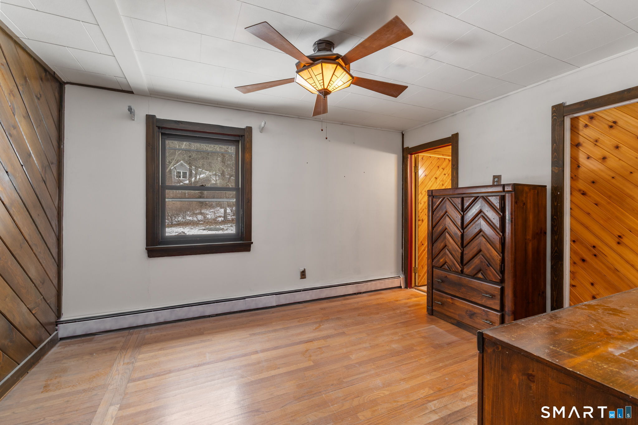 52 North Glenwoods Road Ledyard, CT 06335 - Photo 19 of 27 a view of an entryway with wooden floor