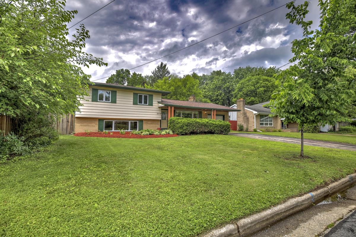 3418 Marcy Road Madison, WI 53704 - Photo 1 of 63