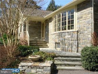 121 Heritage Road Haddonfield, NJ 08033 - Photo 2 of 12 Exterior Front