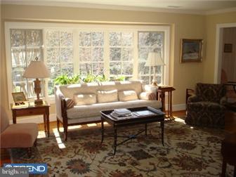 121 Heritage Road Haddonfield, NJ 08033 - Photo 7 of 12 Living Room