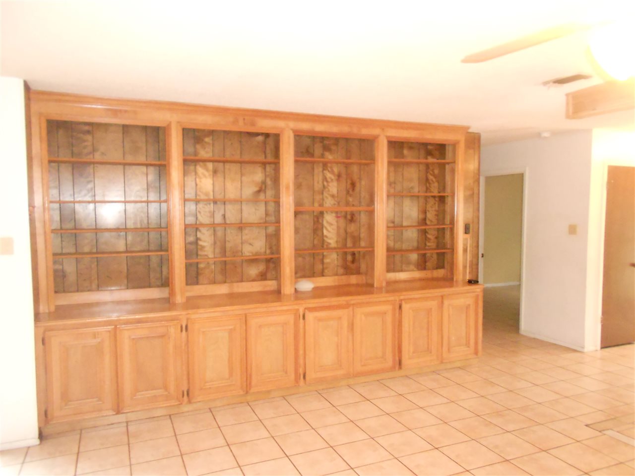 331 West Maple Loop Laredo, TX 78041 - Photo 3 of 8 Gallery Image 3