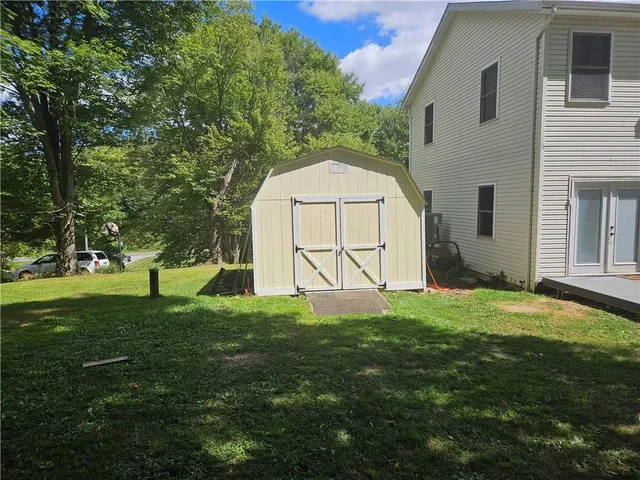 $335,000 | 7715 Lamor Road, Mercer, PA 16137