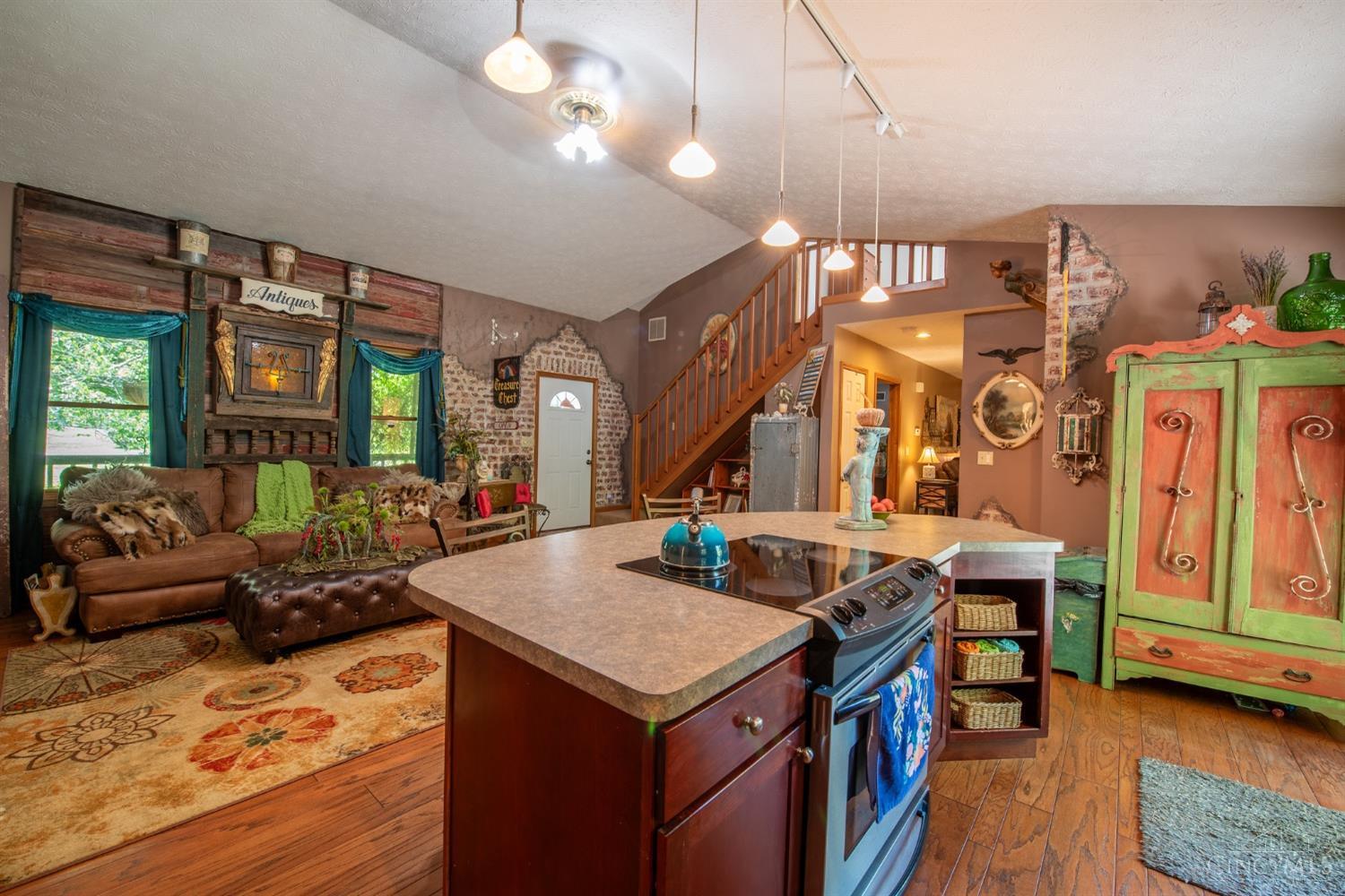 8950 Schlottman Road Maineville, OH 45039 - Photo 9 of 61 Gallery Image 9