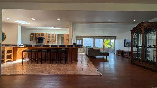 $5,950 | 8440 La Jolla Shores Drive, La Jolla, CA 92037