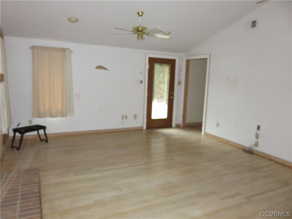 7399 McClellan Road Mechanicsville, VA 23111 - Photo 12 of 27 Gallery Image 12
