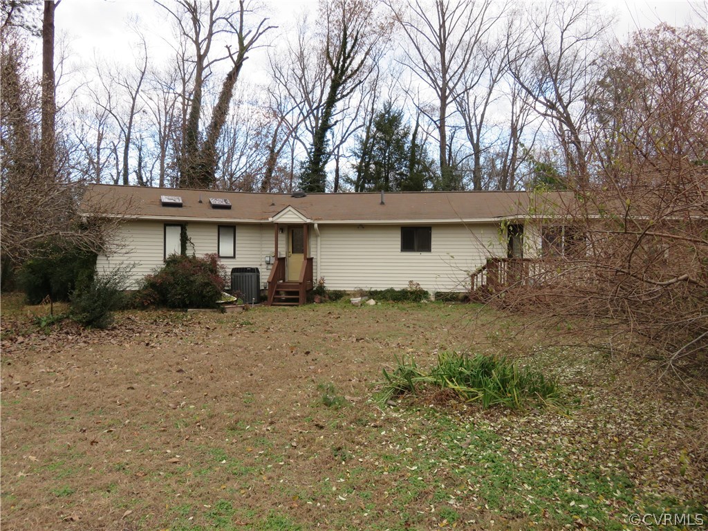 7399 McClellan Road Mechanicsville, VA 23111 - Photo 8 of 27 Gallery Image 8