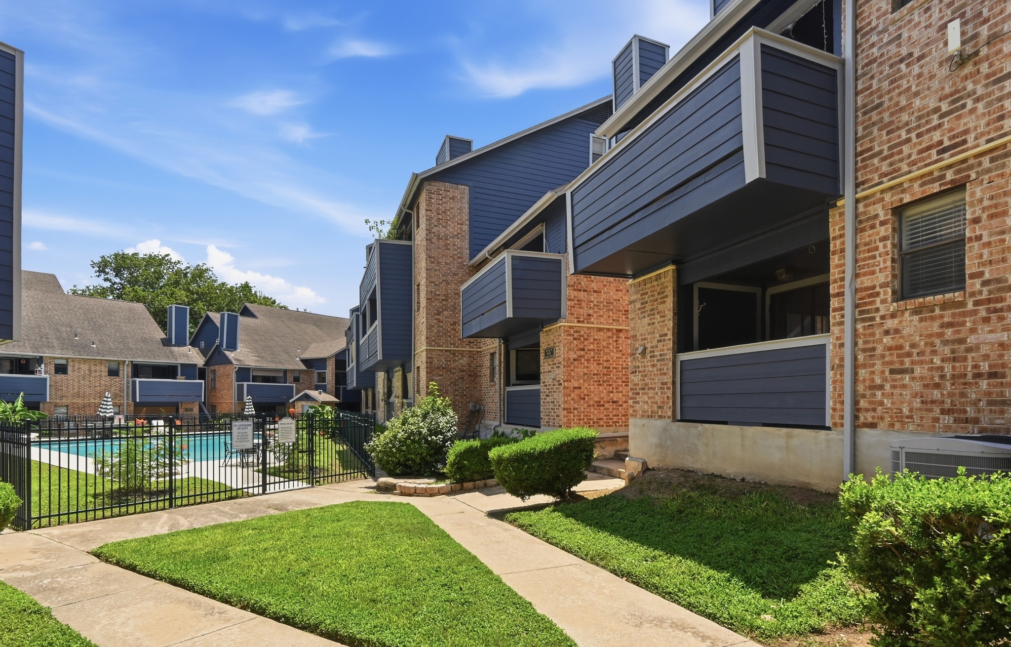 2500 Burleson Road, Unit 402 Austin, TX 78741 - Photo 20 of 21