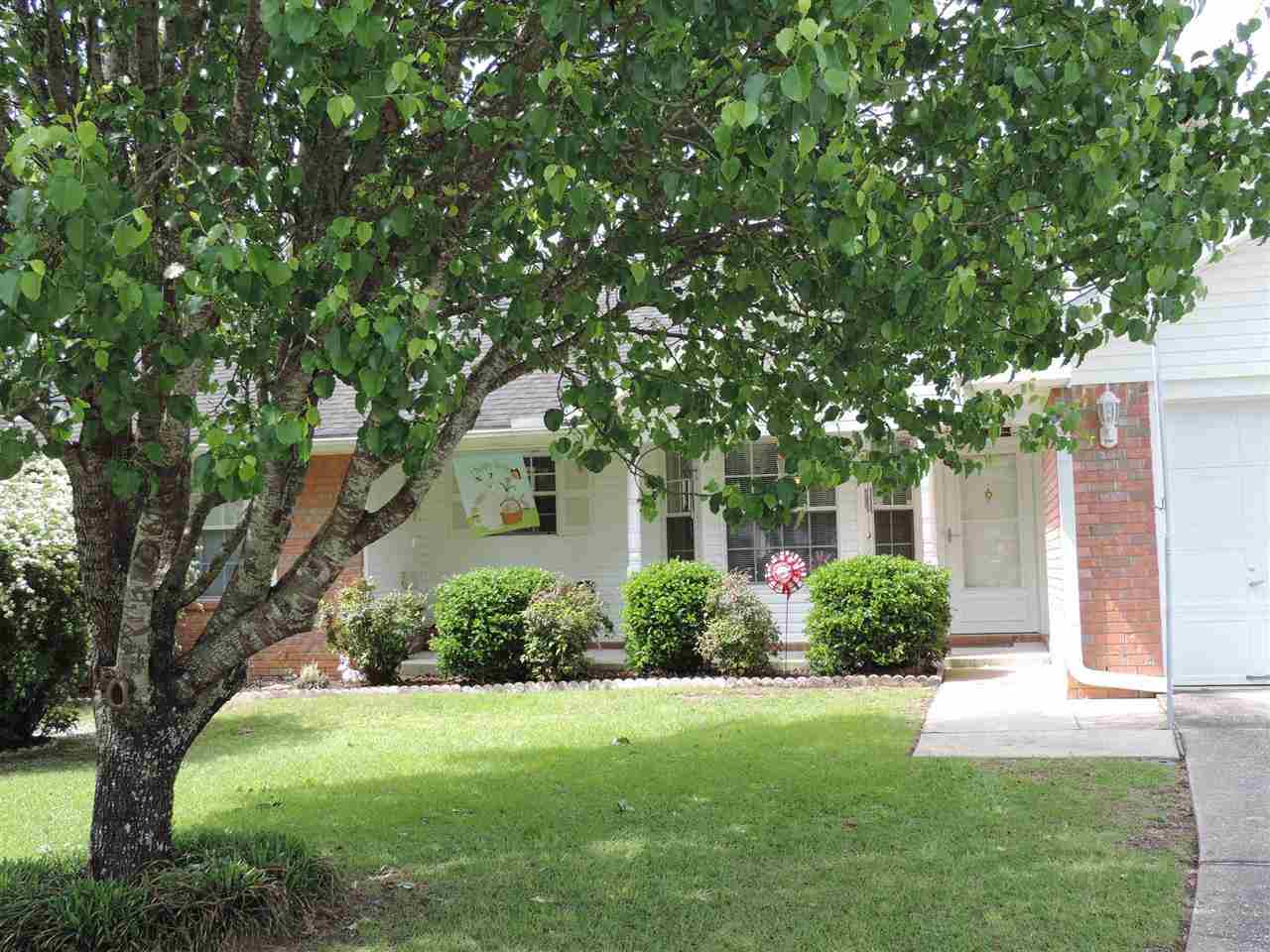 6739 Cedar Ridge Circle Milton, FL 32570 - Photo 8 of 40 Gallery Image 8