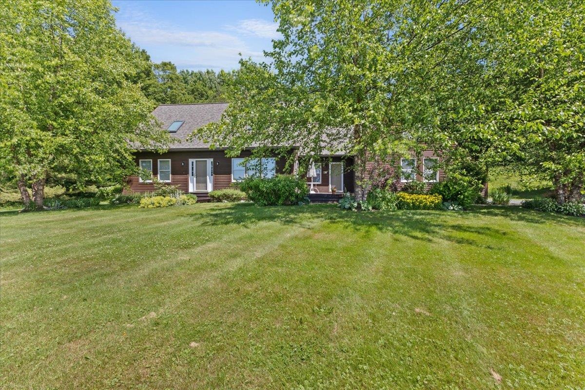 145 Valley View Road Waterbury, VT 05677 - Photo 3 of 60 Gallery Image 3