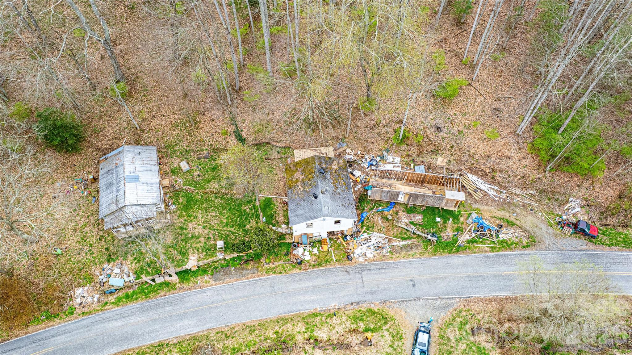2828 Chandler Creek Road Mars Hill, NC 28754 - Photo 4 of 7