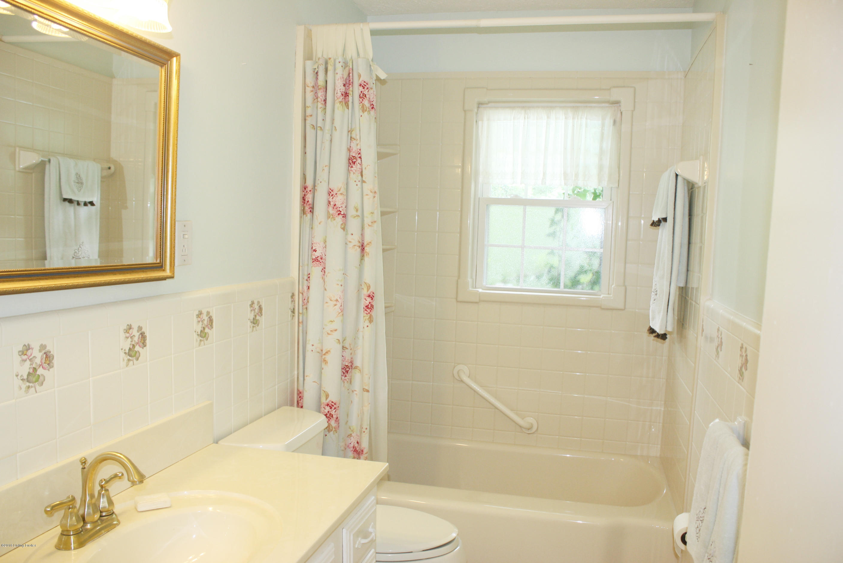 4365 Rudy Lane Louisville, KY 40207 - Photo 25 of 34 IMG_3582