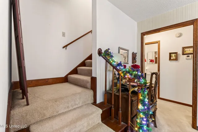 $450,000 | 25125 Road 394, Picayune, MS 39466