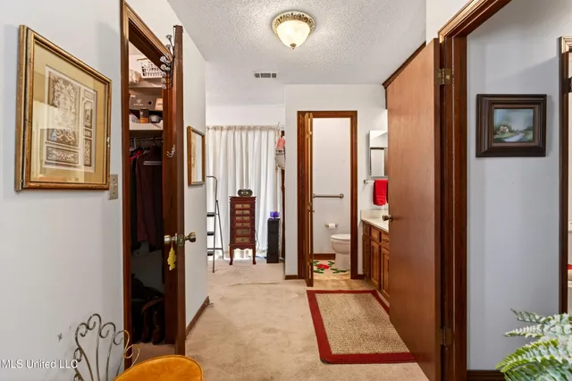 $450,000 | 25125 Road 394, Picayune, MS 39466