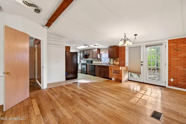 $450,000 | 25125 Road 394, Picayune, MS 39466