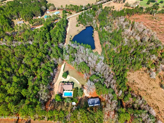 $450,000 | 25125 Road 394, Picayune, MS 39466