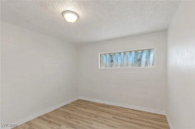 $850 | 212 Kola Street, Unit 4, Henderson, NV 89015