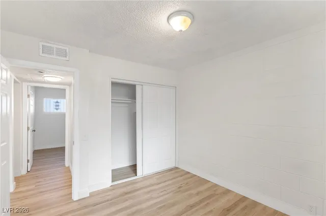 $850 | 212 Kola Street, Unit 4, Henderson, NV 89015