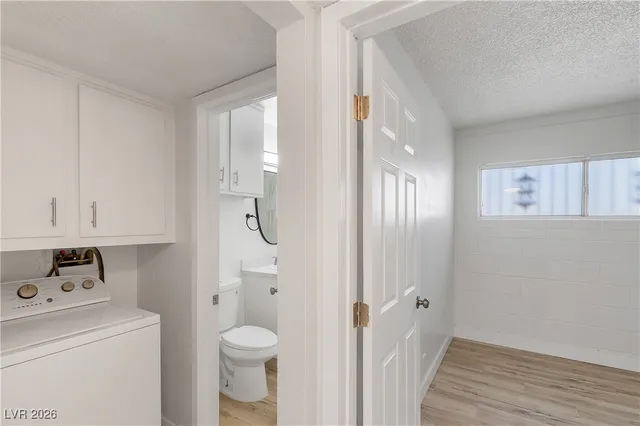 $850 | 212 Kola Street, Unit 4, Henderson, NV 89015