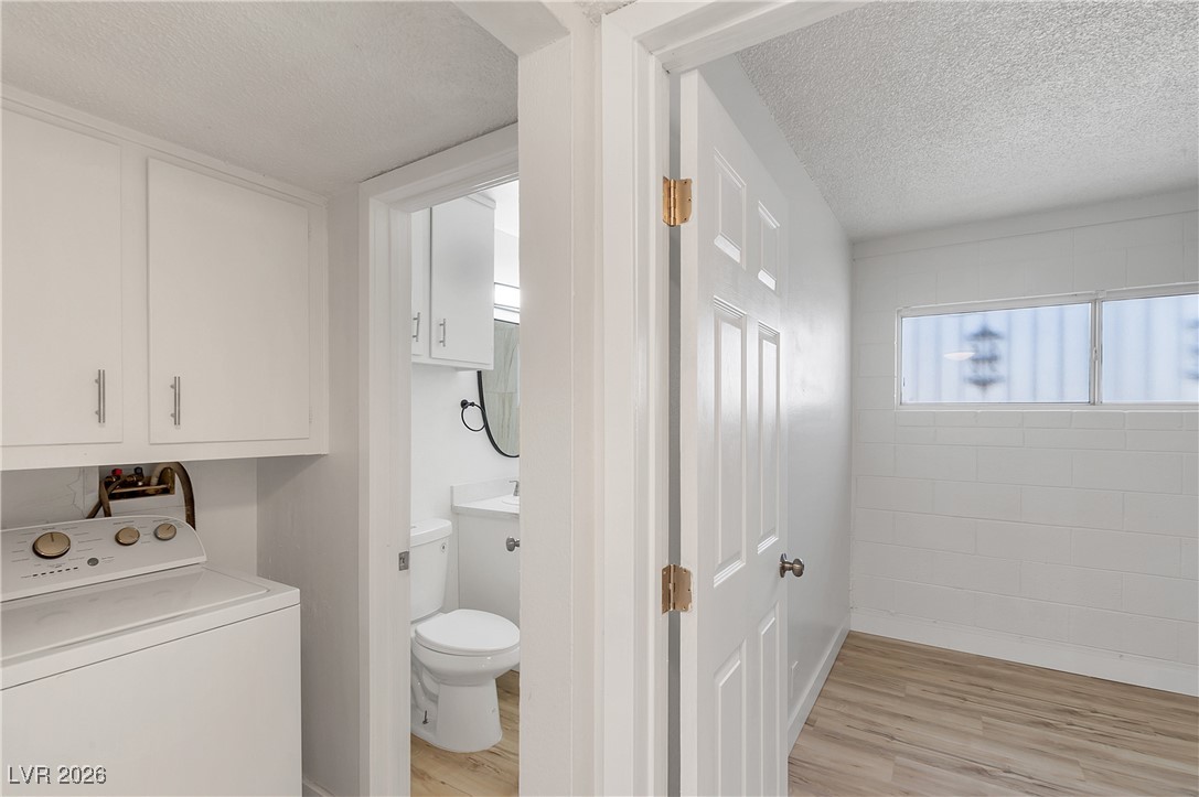 212 Kola Street, Unit 4 Henderson, NV 89015 - Photo 10 of 13 LAUNDRY