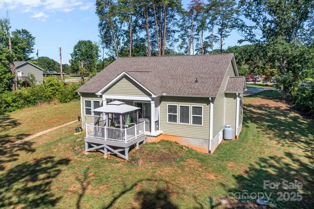 $378,000 | 1600 Barefoot Road, Unit 3, Catawba, NC 28609