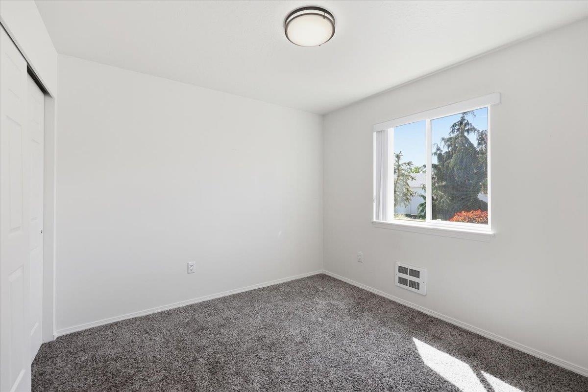 412-414 North Pierce Road Spokane Valley, WA 99206 - Photo 14 of 30 Gallery Image 14
