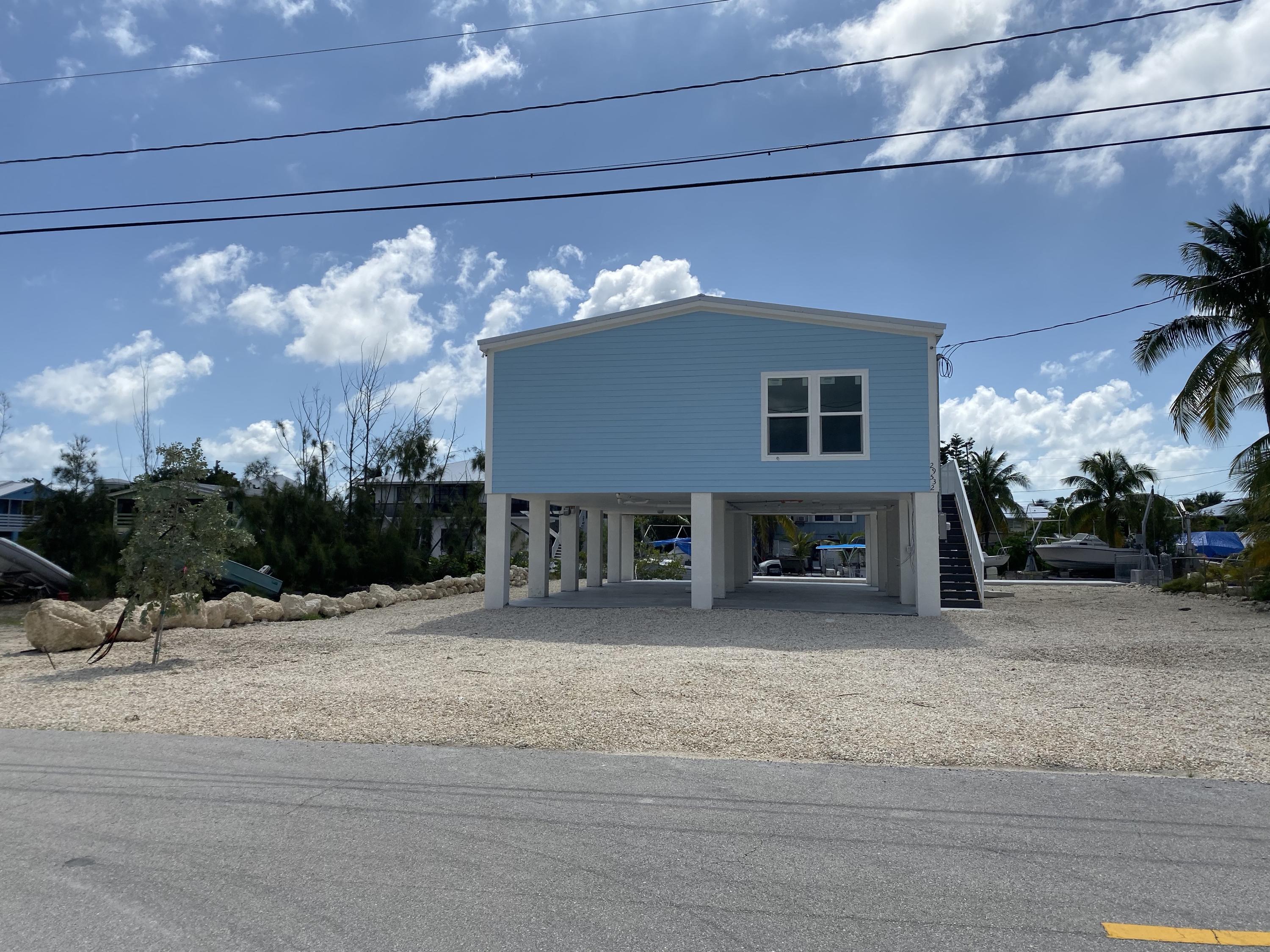 559 Pirates Road Summerland Key, FL 33042 - Photo 3 of 17 8ey%PBK7RWGROoBcR1PBDQ