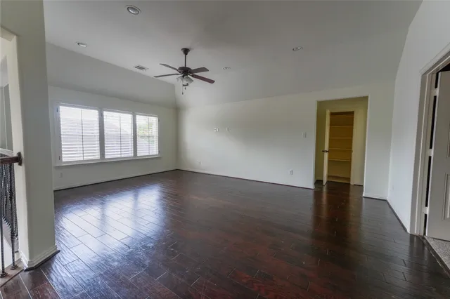 $5,500 | 25411 Springwood Lake Drive, Katy, TX 77494