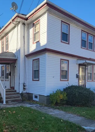 $2,500 | 67 Dysart Street, Unit 2, Quincy, MA 02169