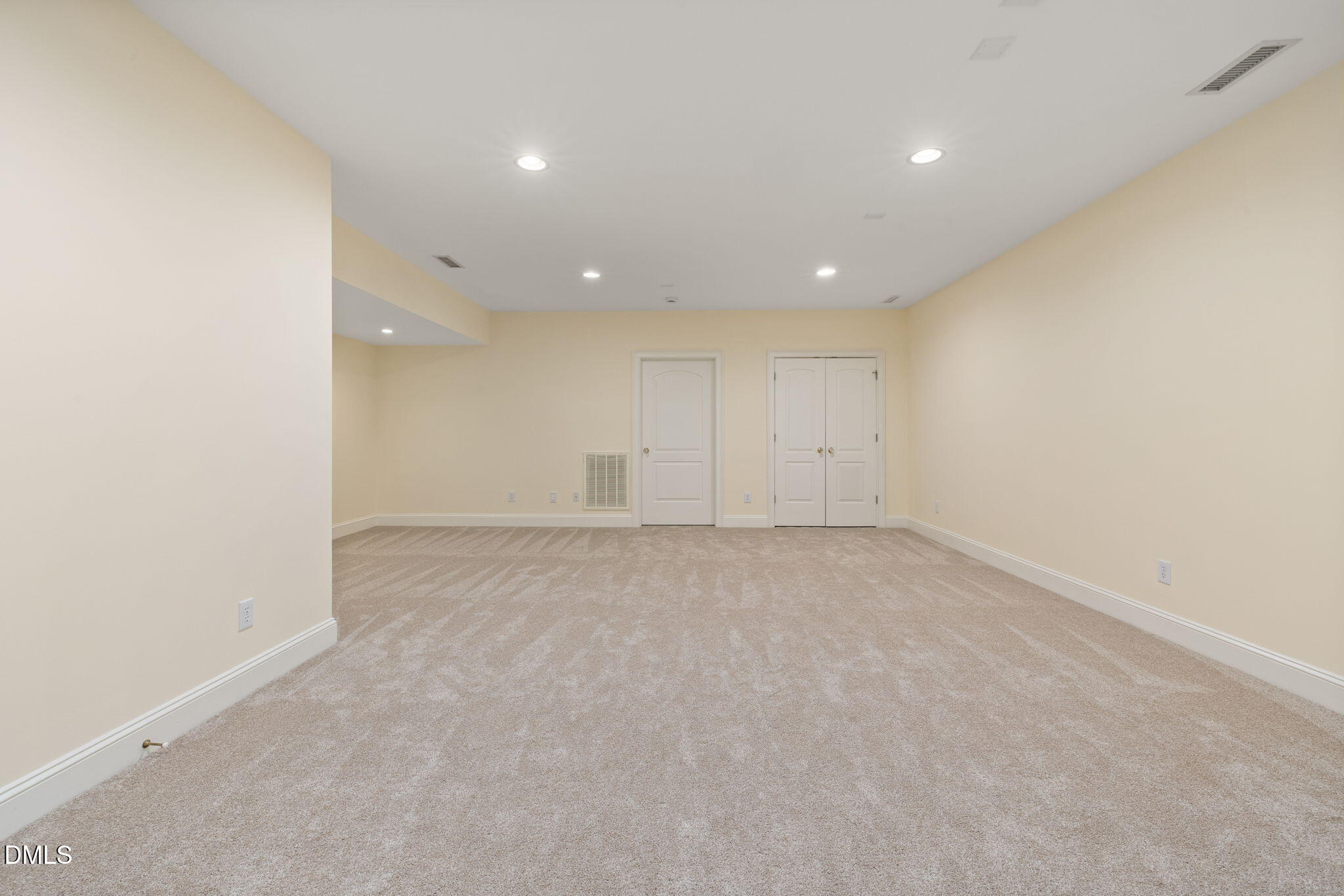 7816 Madison Park Lane Raleigh, NC 27615 - Photo 53 of 56 37-web-or-mls-DX3A7407