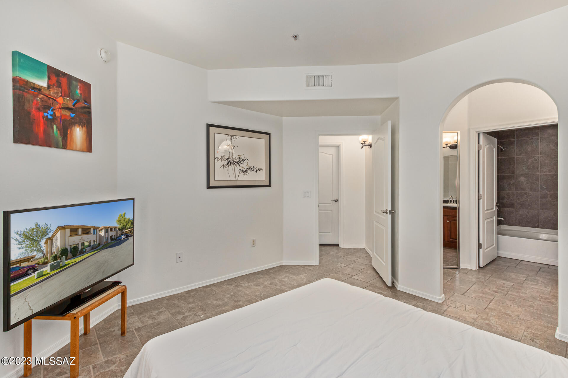 2550 East River Road, Unit 12204 Tucson, AZ 85718 - Photo 18 of 34