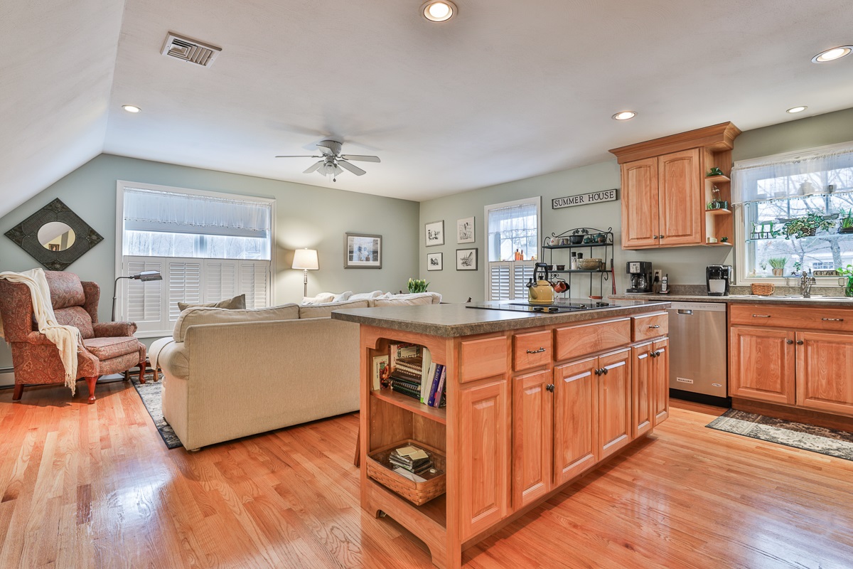 9 Flintlock Road Salem, NH 03079 - Photo 32 of 40 Gallery Image 32