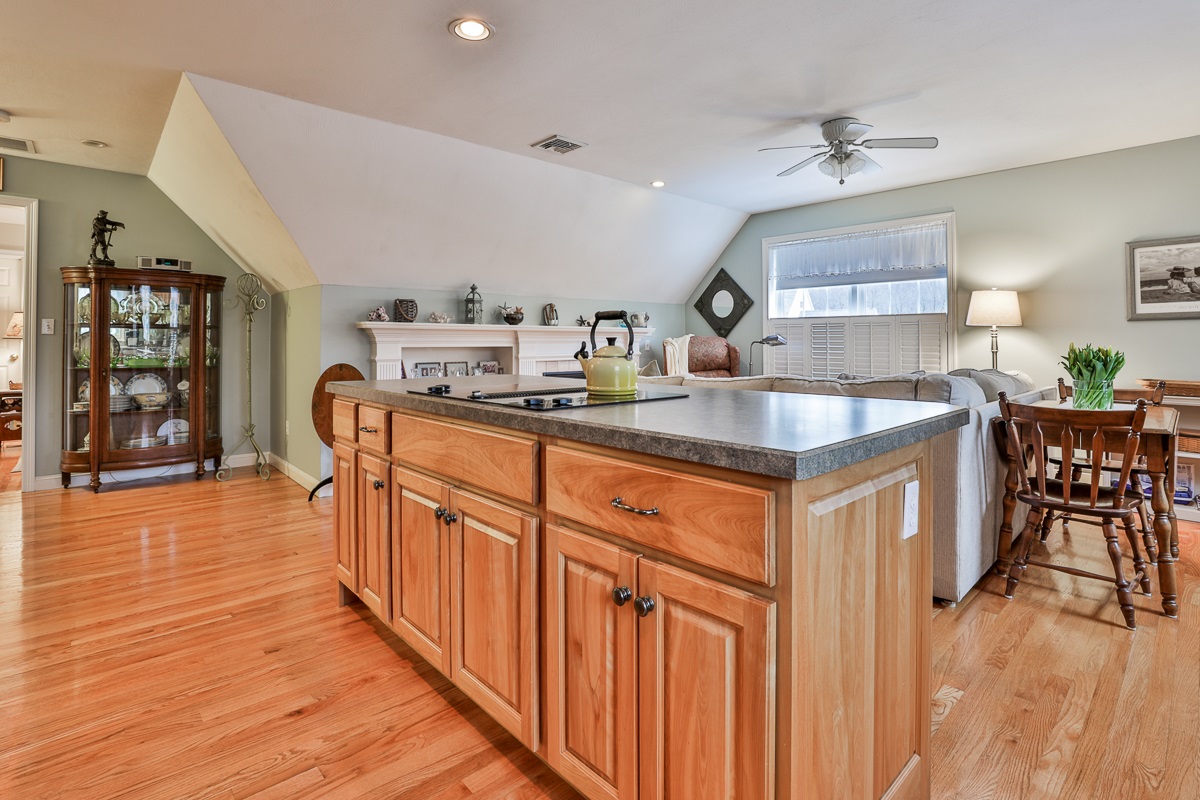 9 Flintlock Road Salem, NH 03079 - Photo 35 of 40 Gallery Image 35