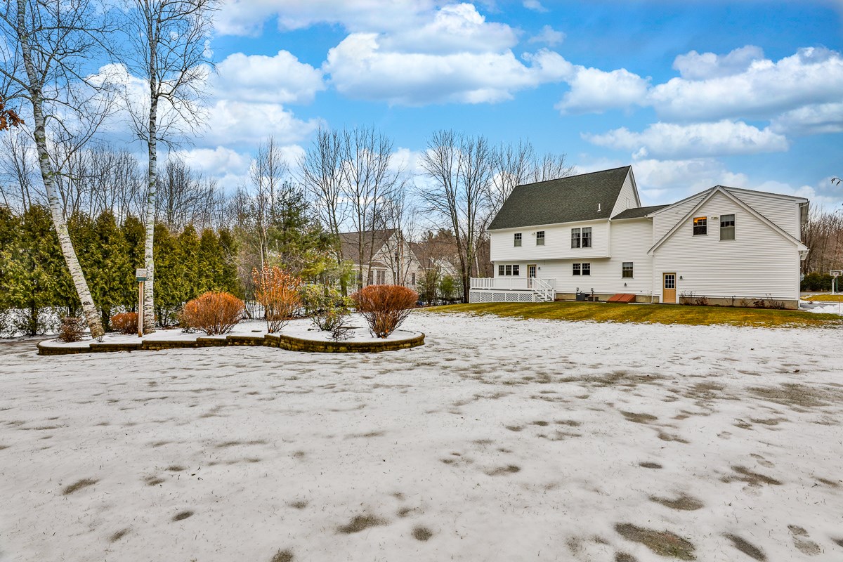 9 Flintlock Road Salem, NH 03079 - Photo 38 of 40 Gallery Image 38