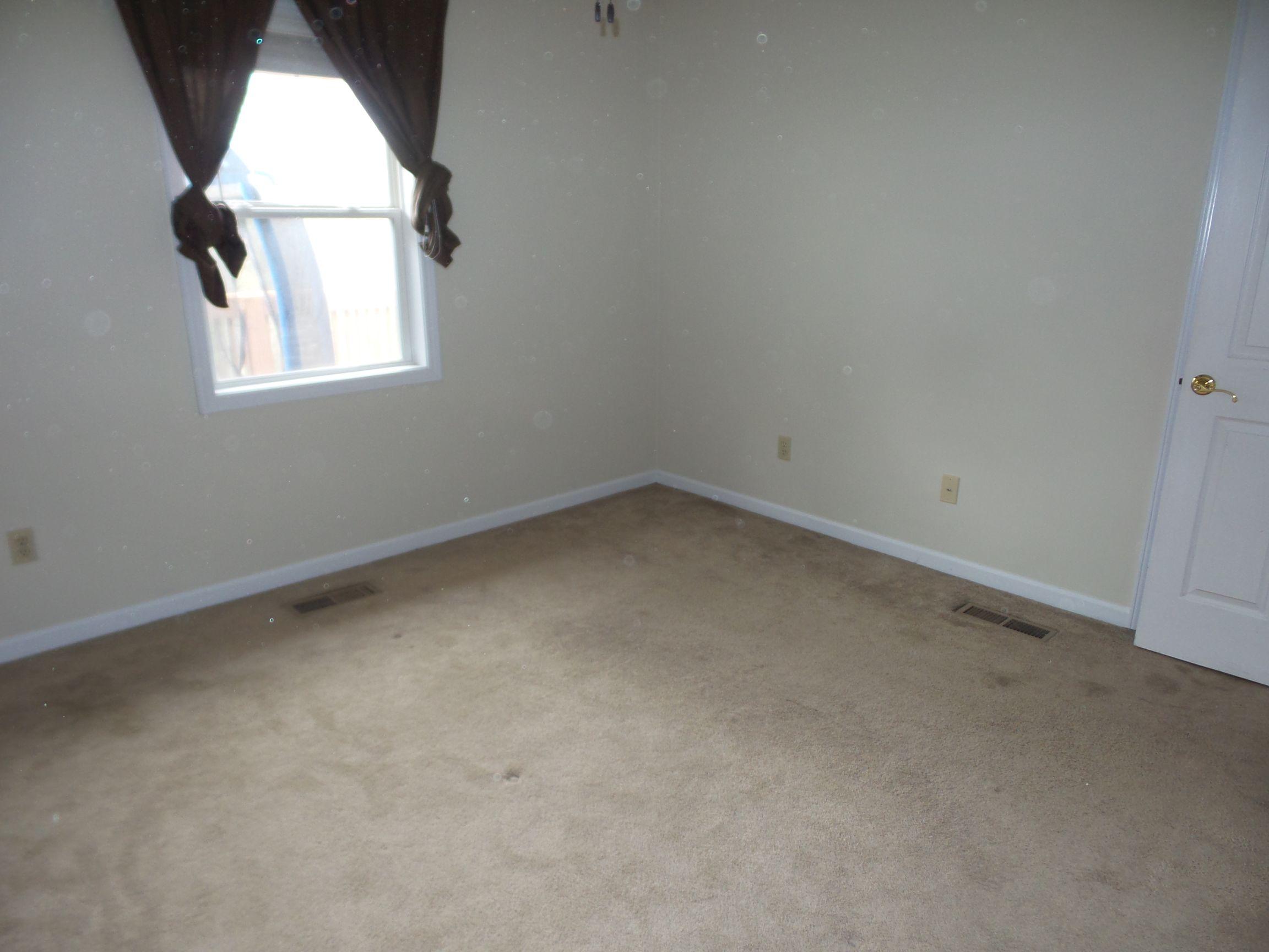 1140 Middle Ridge Road Sevierville, TN 37862 - Photo 18 of 39 20150410_091145