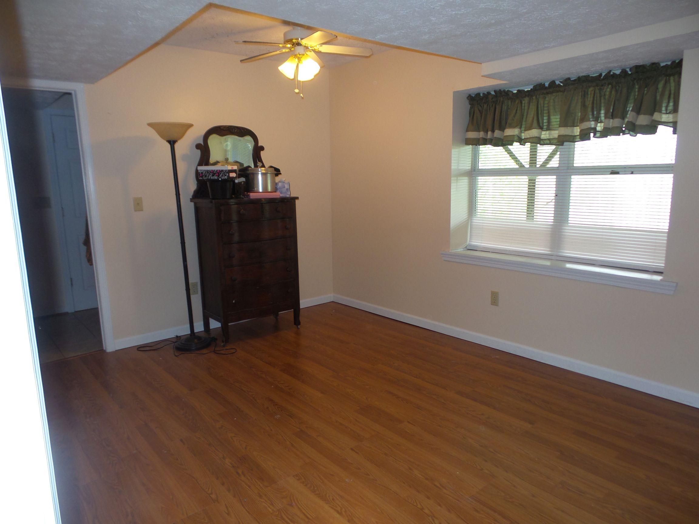 1140 Middle Ridge Road Sevierville, TN 37862 - Photo 19 of 39 20150410_091351