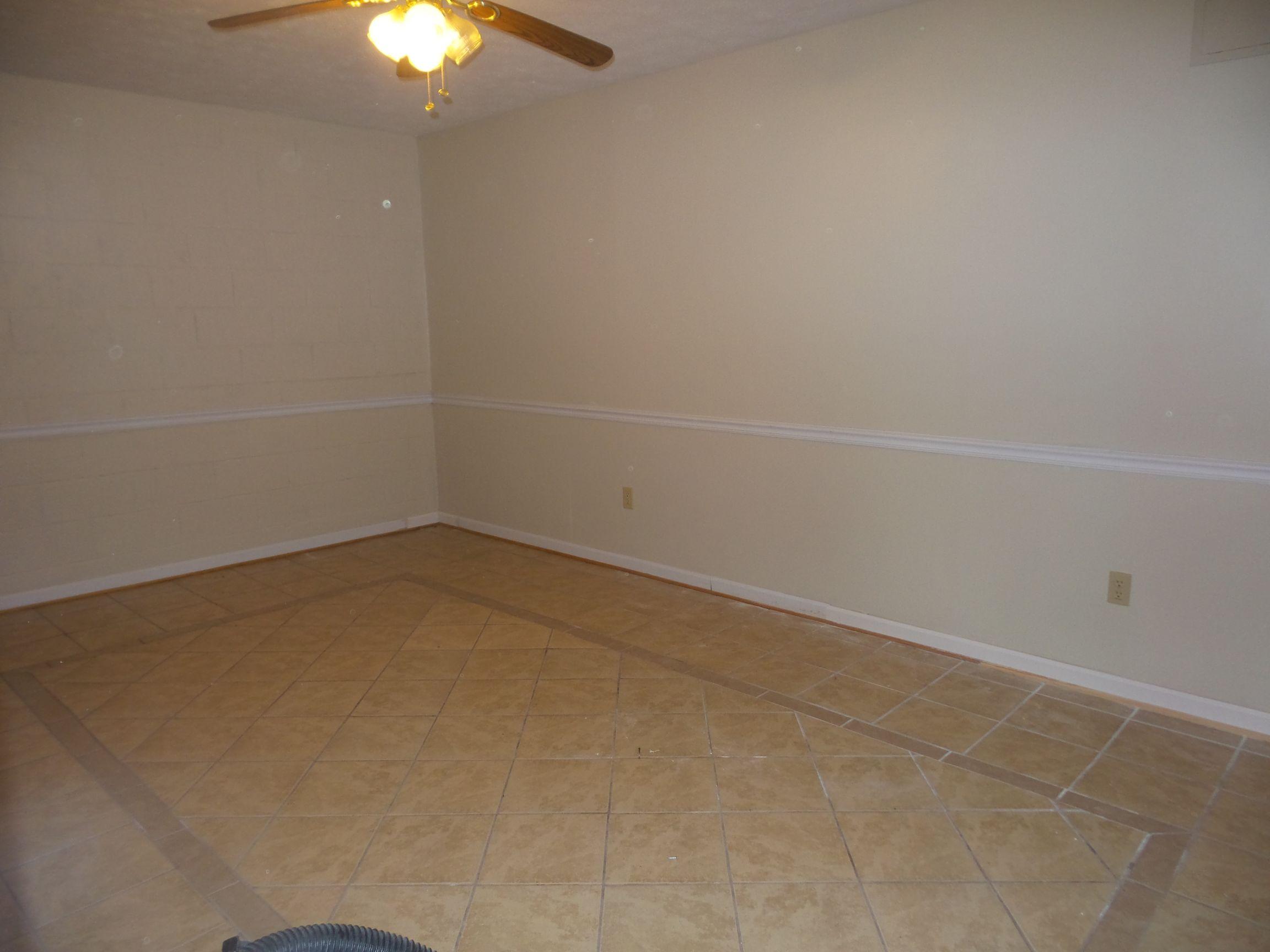 1140 Middle Ridge Road Sevierville, TN 37862 - Photo 22 of 39 20150410_091447