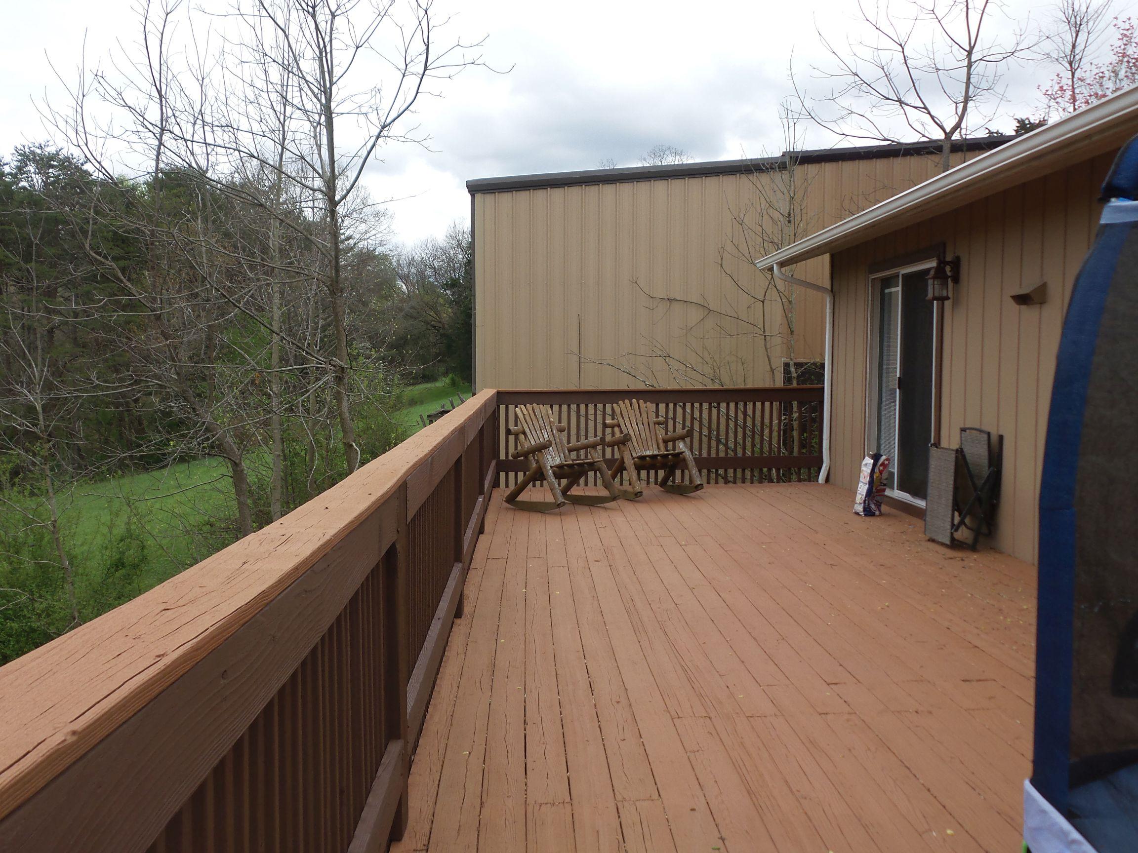1140 Middle Ridge Road Sevierville, TN 37862 - Photo 25 of 39 20150410_090341