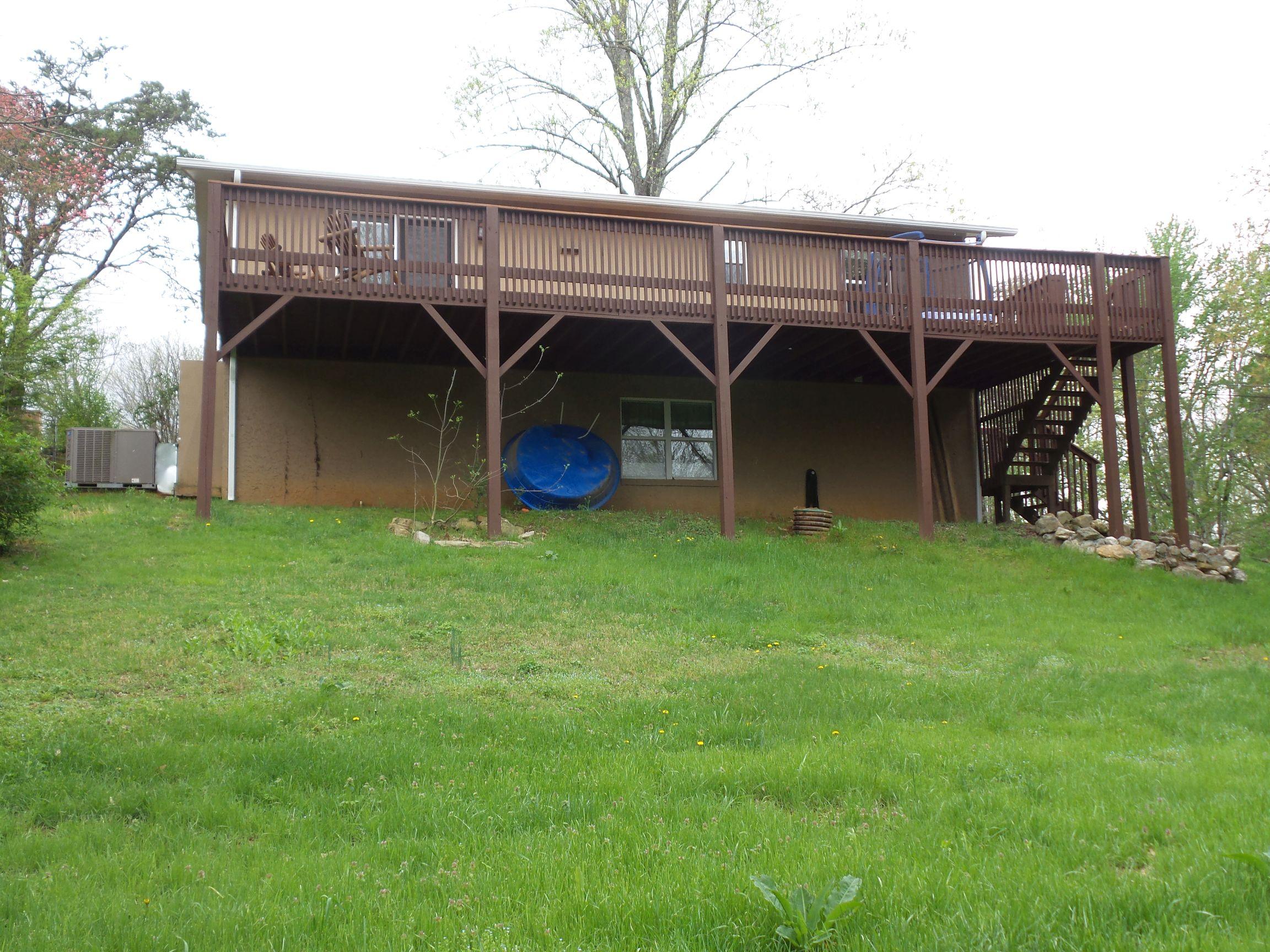 1140 Middle Ridge Road Sevierville, TN 37862 - Photo 36 of 39 20150410_090115