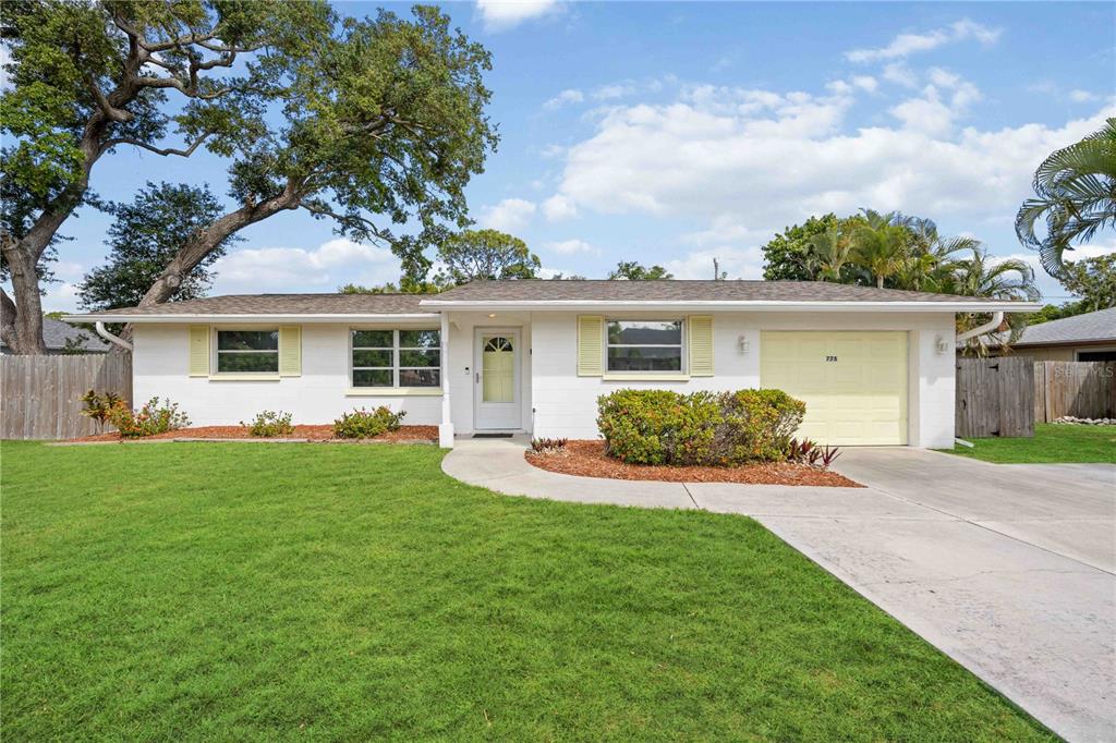 775 Mohawk Road Venice, FL 34293 - Photo 1 of 1