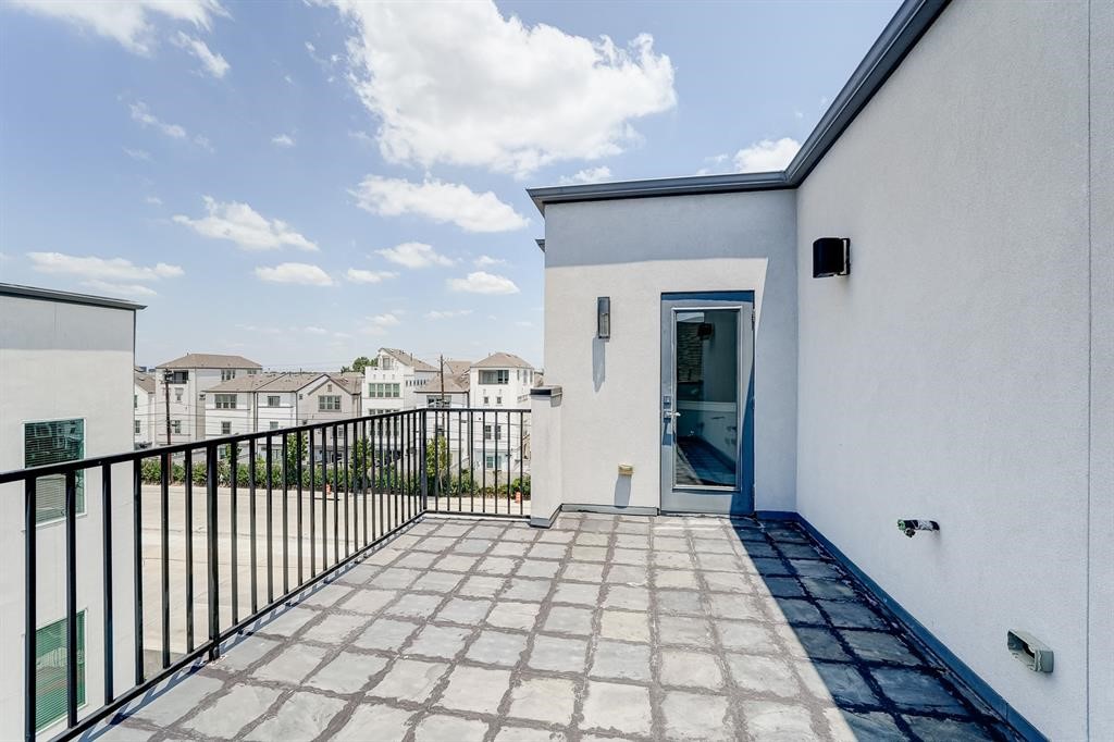 8409 Hempstead Road, Unit A Houston, TX 77008 - Photo 34 of 37