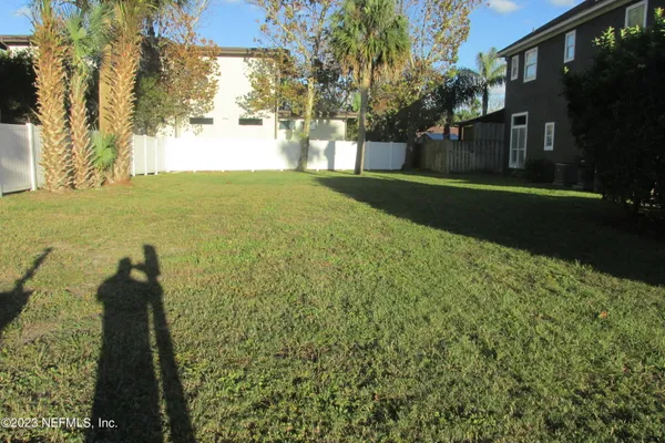 a view of an outdoor space and a yard