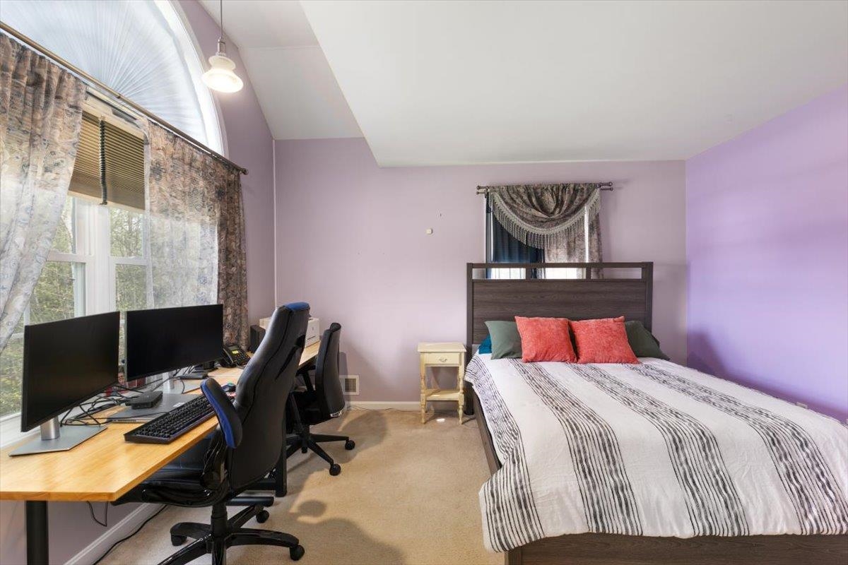 141 Caleb Drive Danville, NH 03819 - Photo 25 of 40