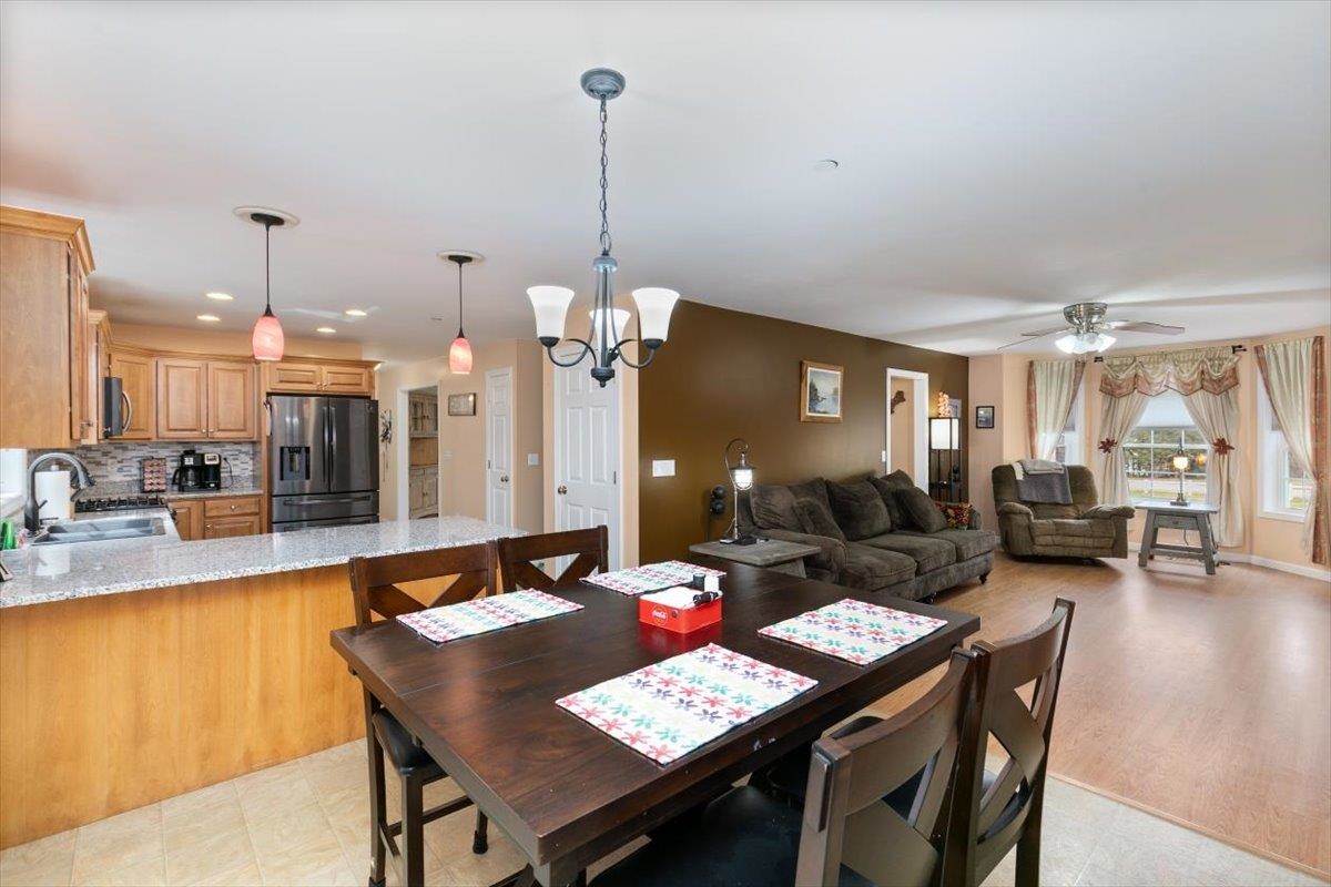 141 Caleb Drive Danville, NH 03819 - Photo 4 of 40