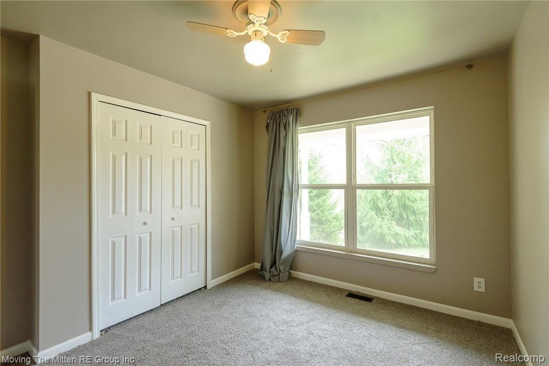 8544 West Newburg Road Carleton, MI 48117 - Photo 5 of 40 MTM_8544_w_newburg-15.jpg
