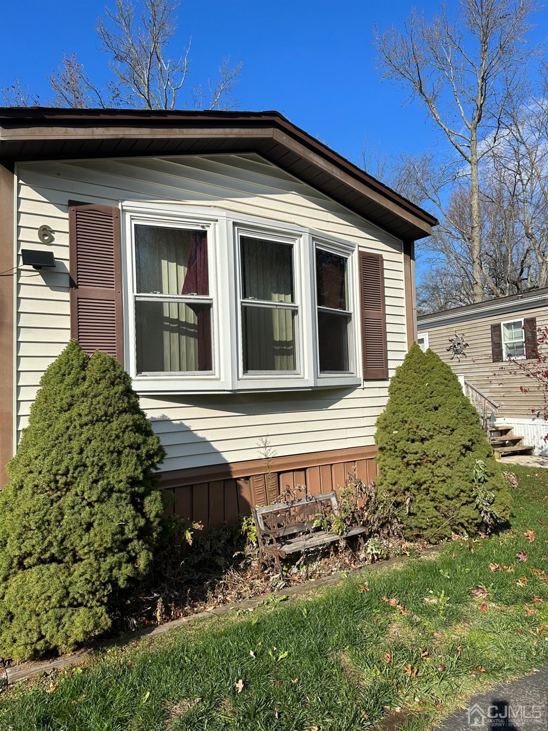 6 Hemingway Drive North Brunswick, NJ 08902 - Photo 1 of 14