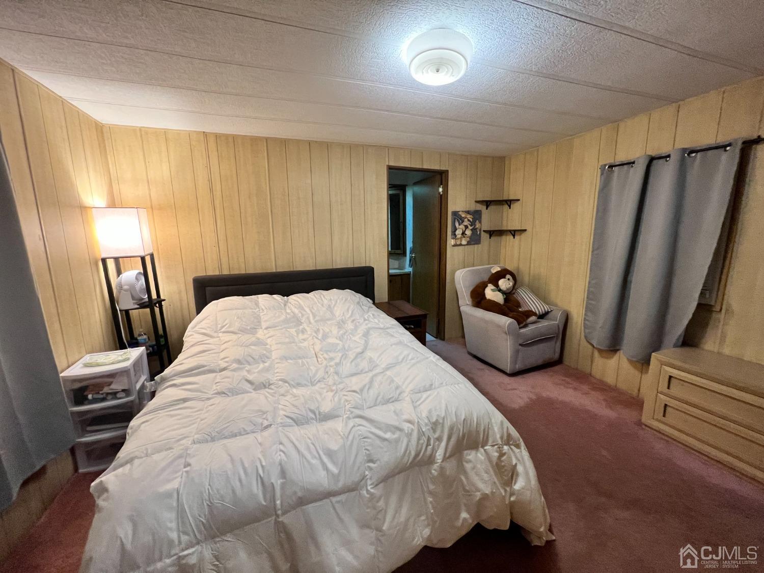 6 Hemingway Drive North Brunswick, NJ 08902 - Photo 12 of 14