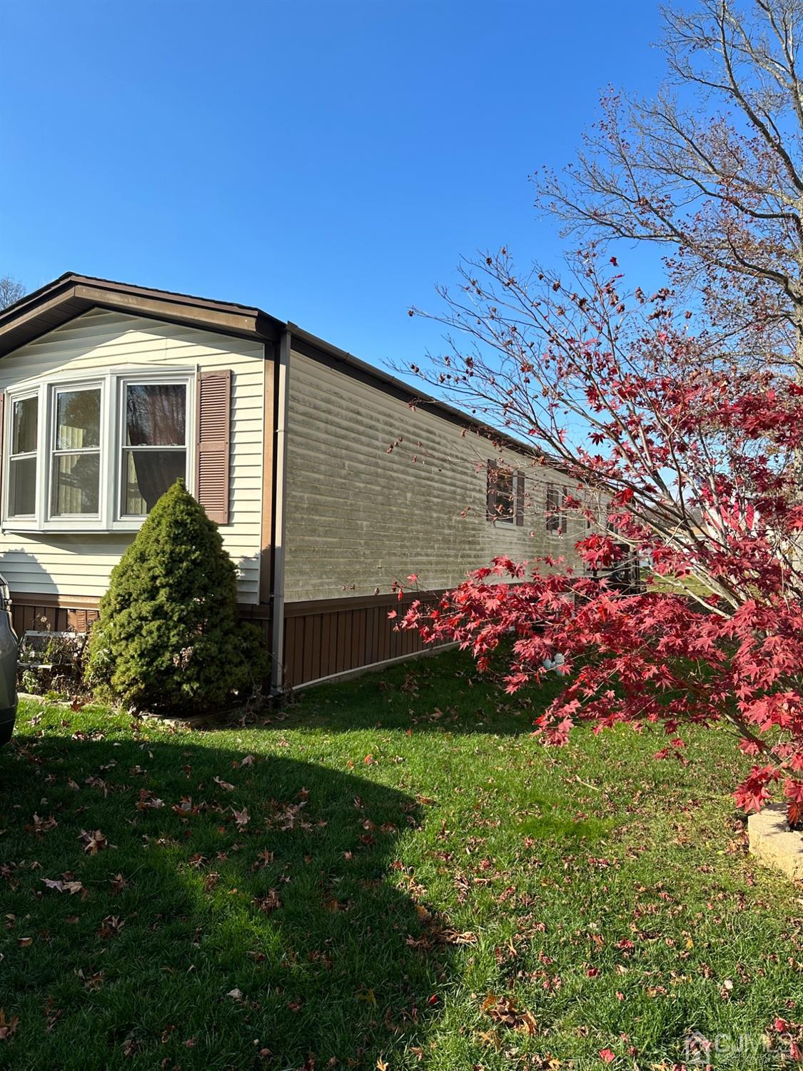 6 Hemingway Drive North Brunswick, NJ 08902 - Photo 3 of 14