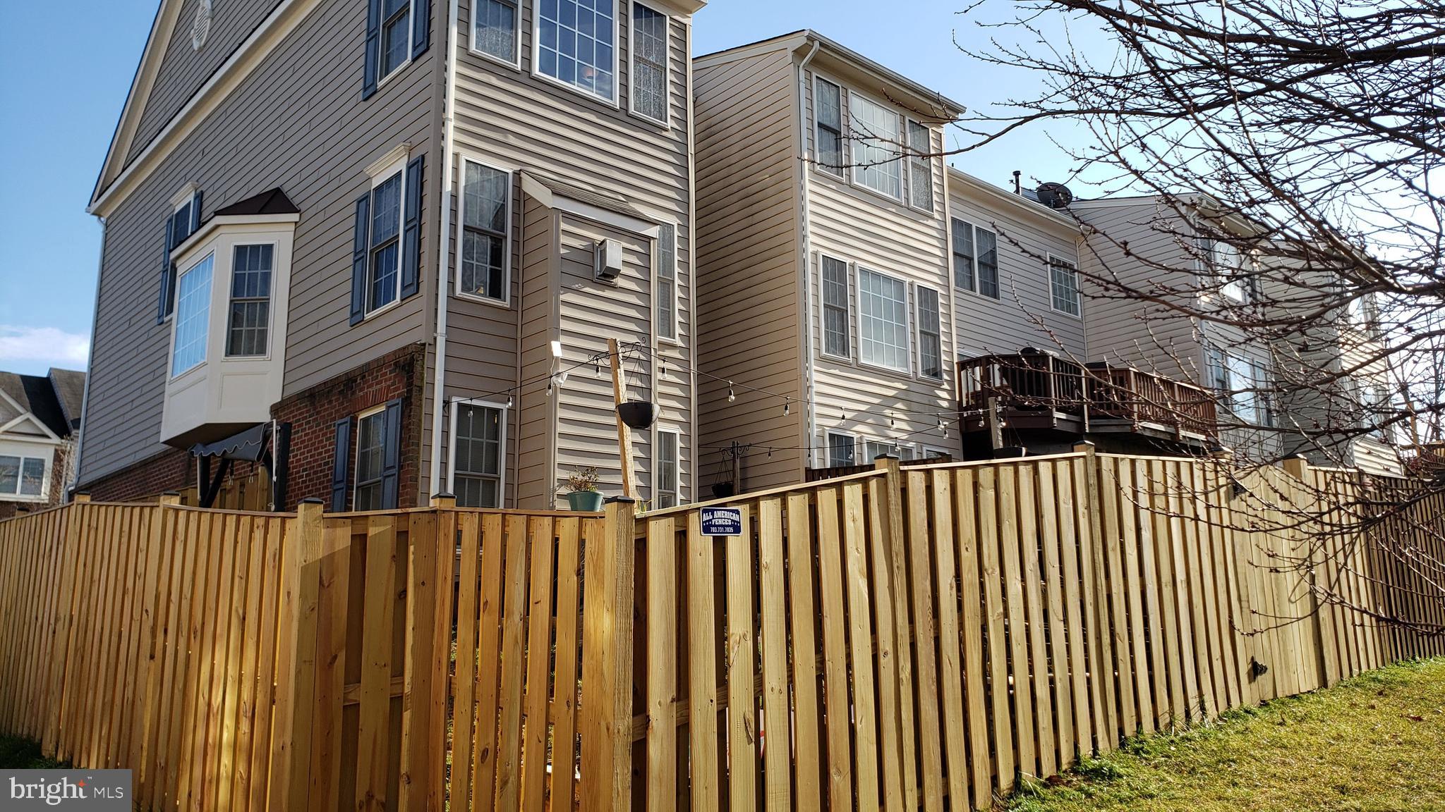 9841 Cheshire Ridge Circle Manassas, VA 20110 - Photo 23 of 29 Corner lot